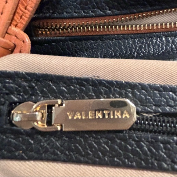 VALENTINA Shoulder Bag 2 Toned Leather Slouchy Zipper Closure Multiple Pockets - Picture 16 of 16